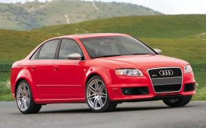 Audi RS4 Sedan 2005 года (NA)